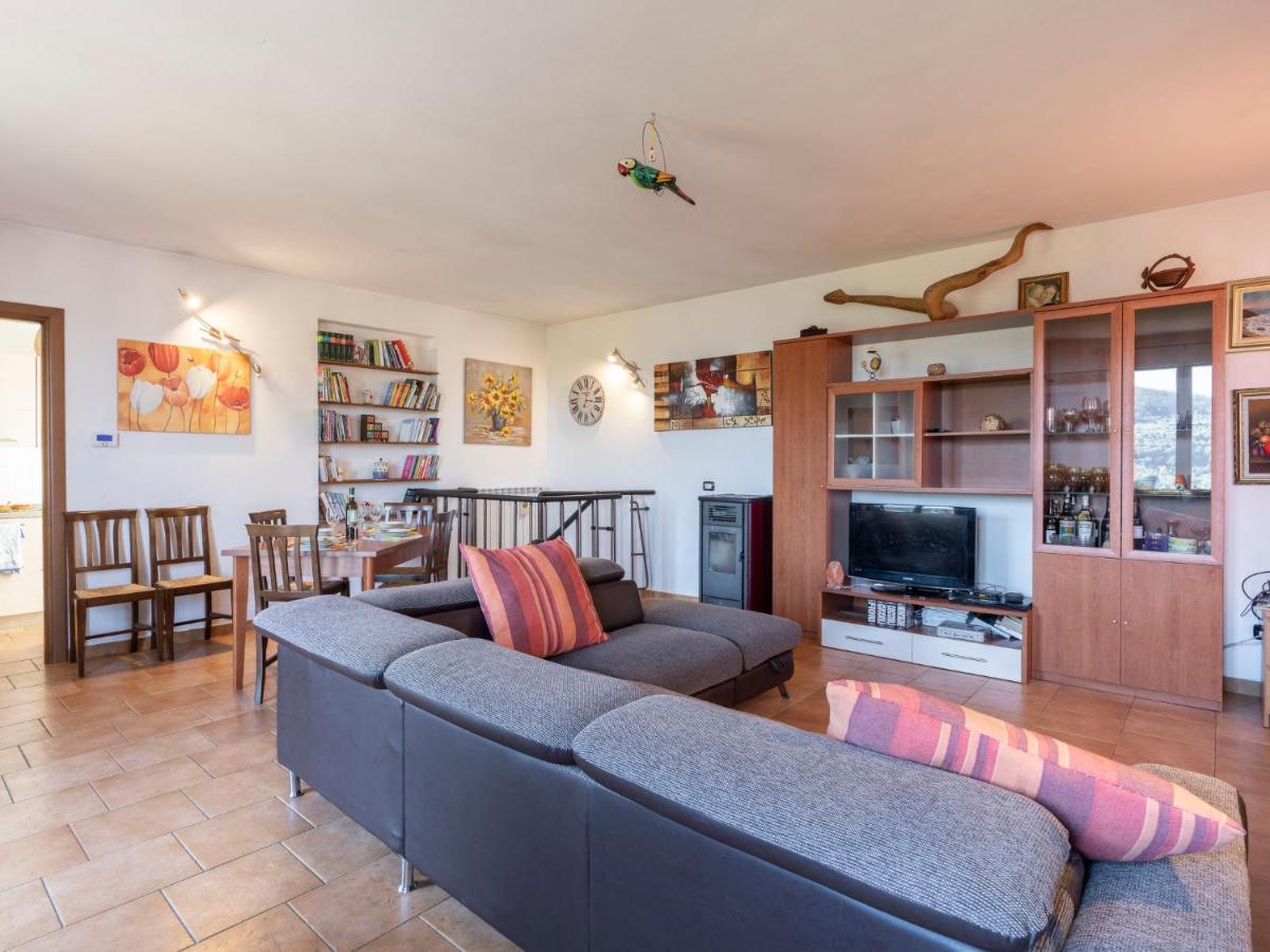 Holiday Home Lory House By Interhome Villa Viani Eksteriør bilde
